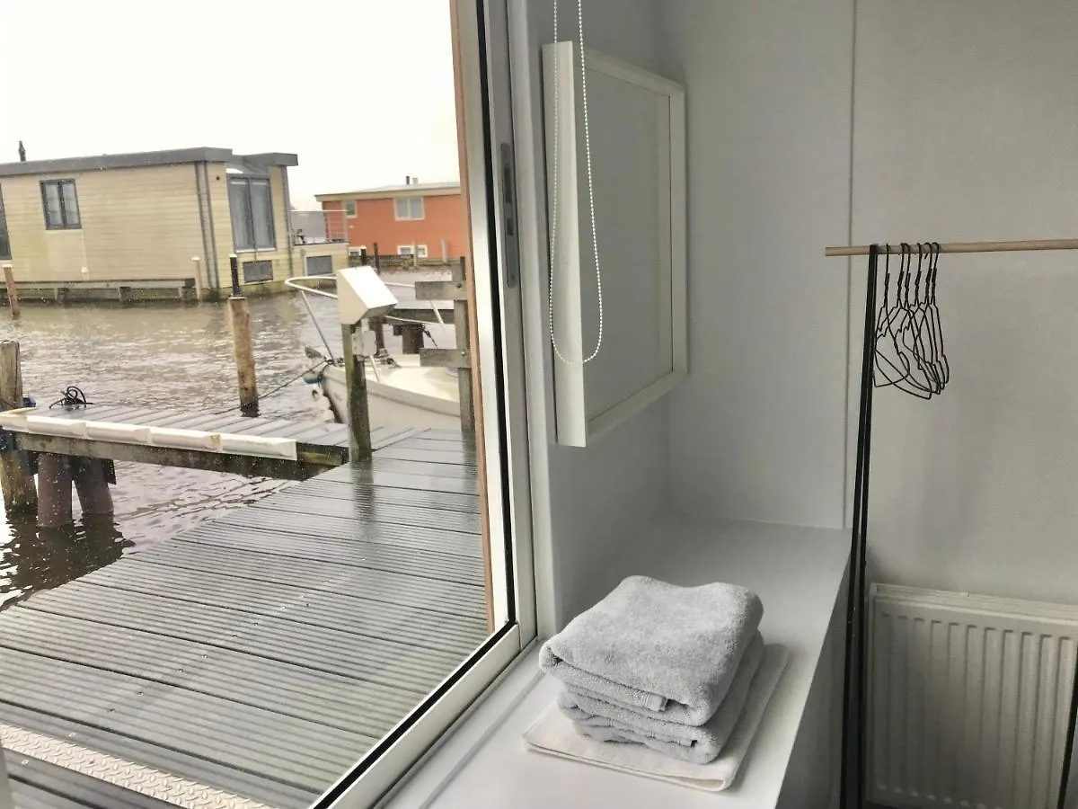 Botel Quiet Waterloft Near Amsterdam And Schiphol Ws11 Hotel Aalsmeer Países Baixos